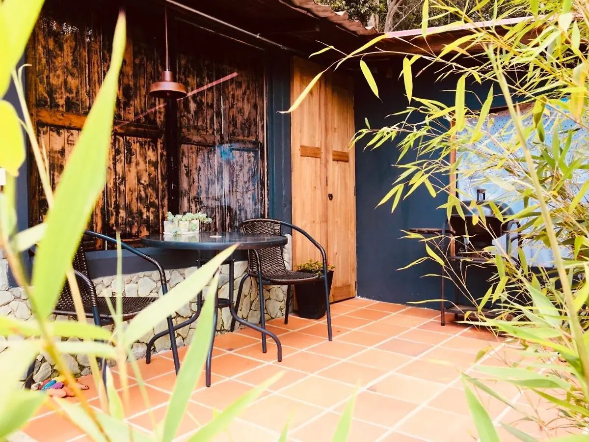 ベッド・アンド・ブレックファスト Casa De Campo - Hotel Desayuno Pizza Bar メデジン コロンビア
