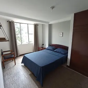 Con Bano Privado Coliving Central Cerca A Plaza Mayor Cerro Nutibara Unicentro Pensión