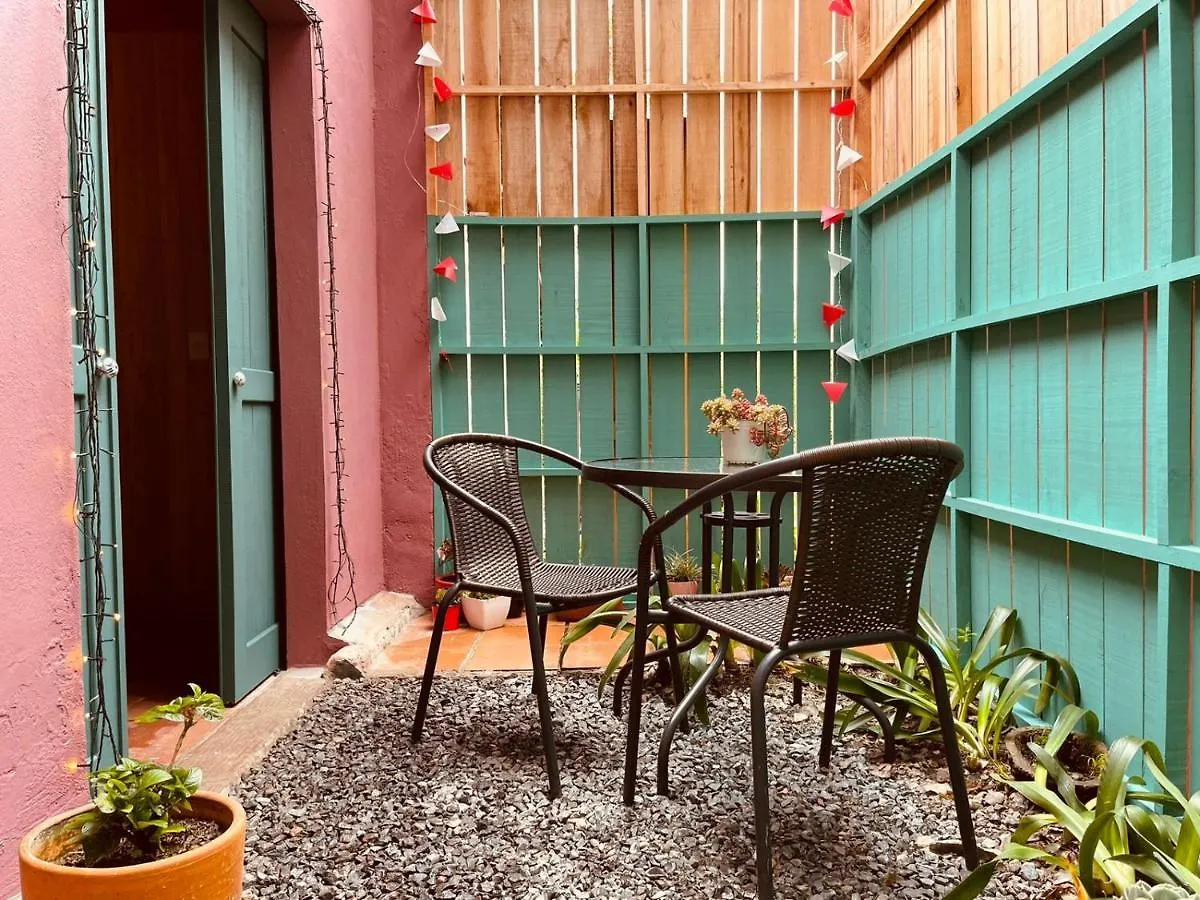 Nocleg ze śniadaniem Casa De Campo - Hotel Desayuno Pizza Bar Medellín Kolumbia